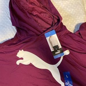 Puma Women’s T Shirt Hoodie NWT
